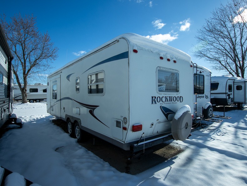 2005 Forest River Rockwood 8272S, $ 0