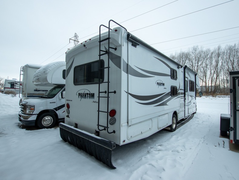 2013 NeXus RV Phantom 32P, $ 0