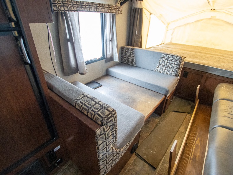 2015 Forest River Rockwood Roo 19, $ 0