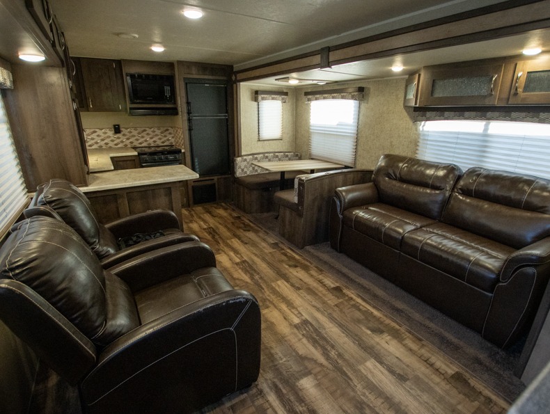 2016 Palomino Puma 32RKTS, $ 0