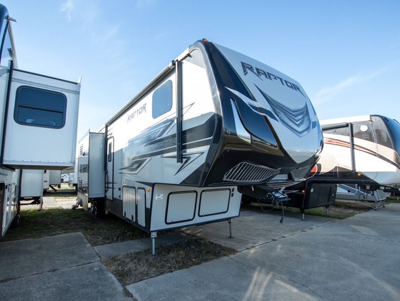 2018 Keystone Raptor 362TS, $ 0