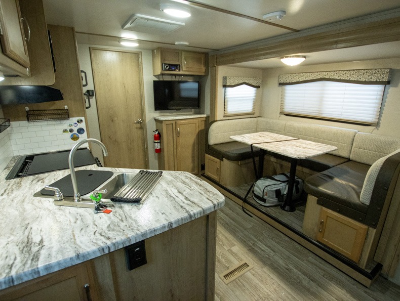 2020 Winnebago Minnie 2201MB, $ 0