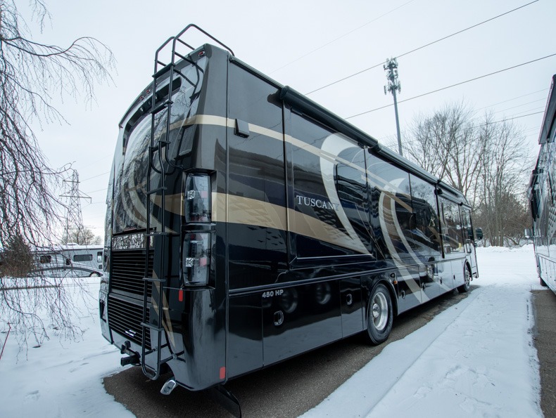 2015 Thor Motor Coach Tuscany 40KQ, $ 0