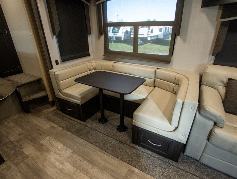 2019 KZ Durango Half-Ton D286BHD, $ 0