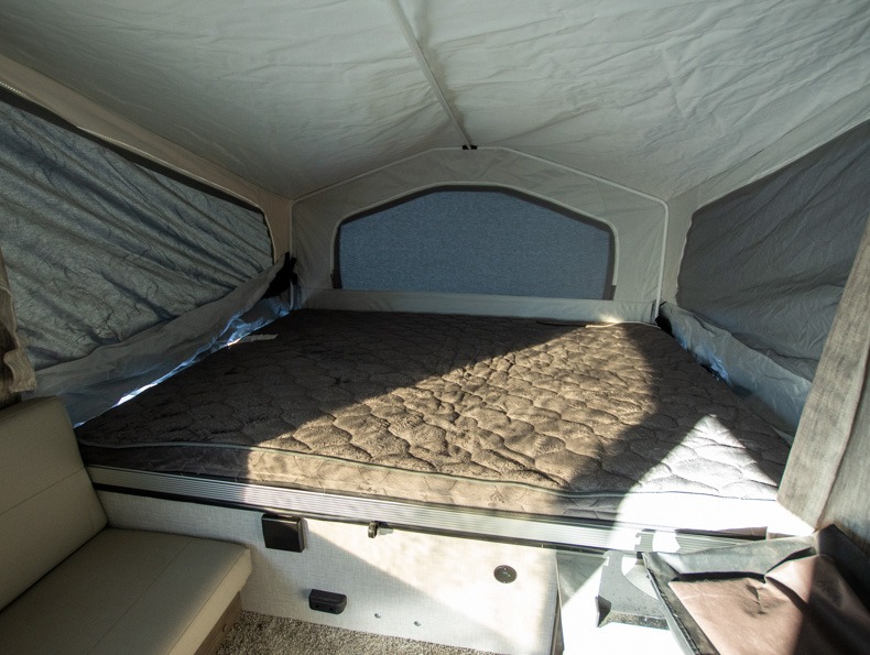 2023 Forest River Rockwood Freedom 2318G, $ 0