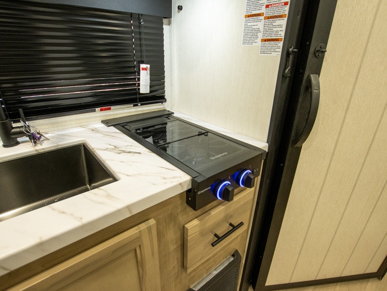 2026 Forest River Cherokee Wolf Pup 18PB, $ 0