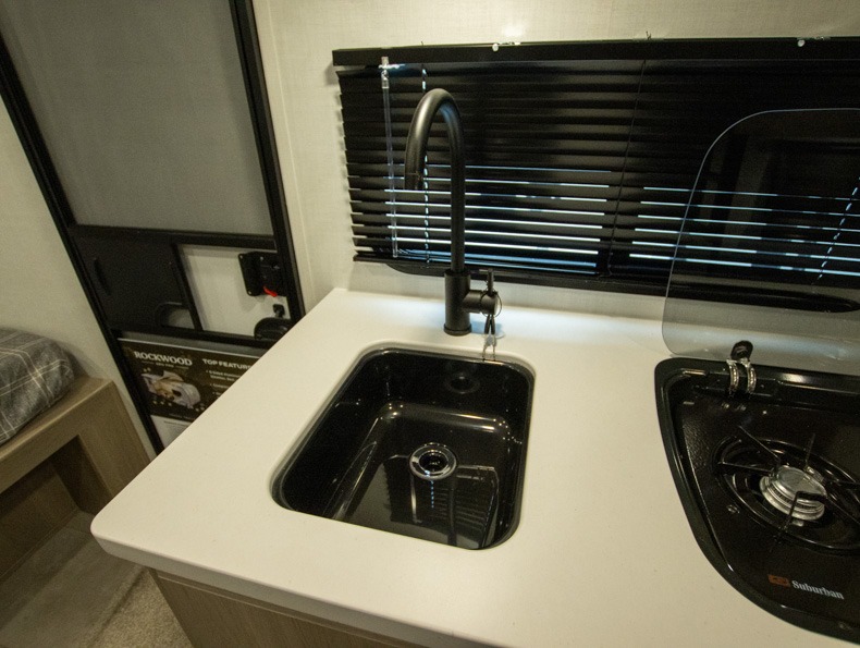 2026 Forest River Rockwood GEO Pro 17LE, $ 0