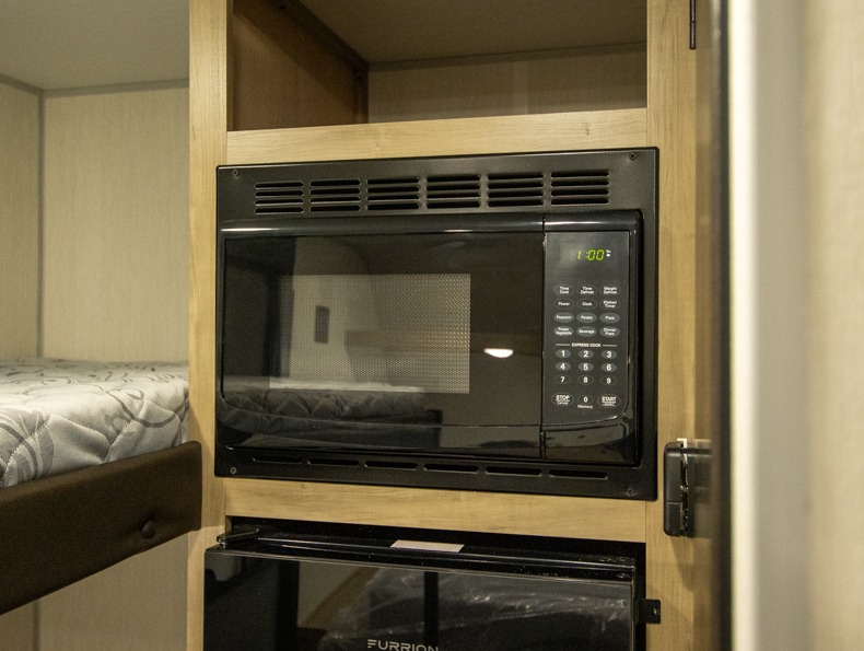 2026 Forest River Cherokee Wolf Pup 14BHLP, $ 0