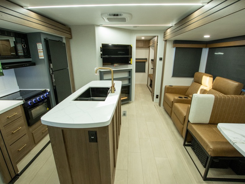 2026 CrossRoads Sunset Trail 331BH, $ 0