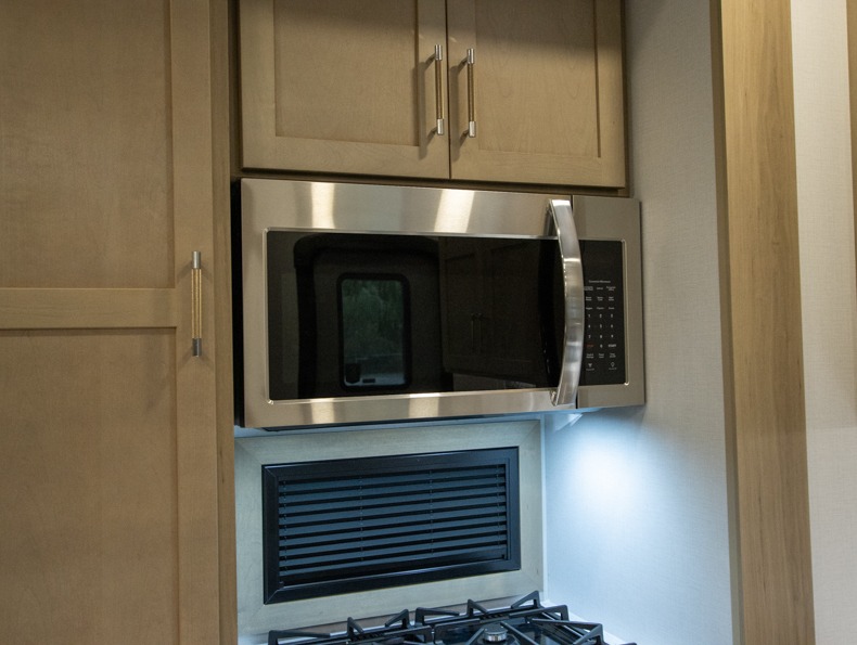 2026 Keystone Raptor 444, $ 0