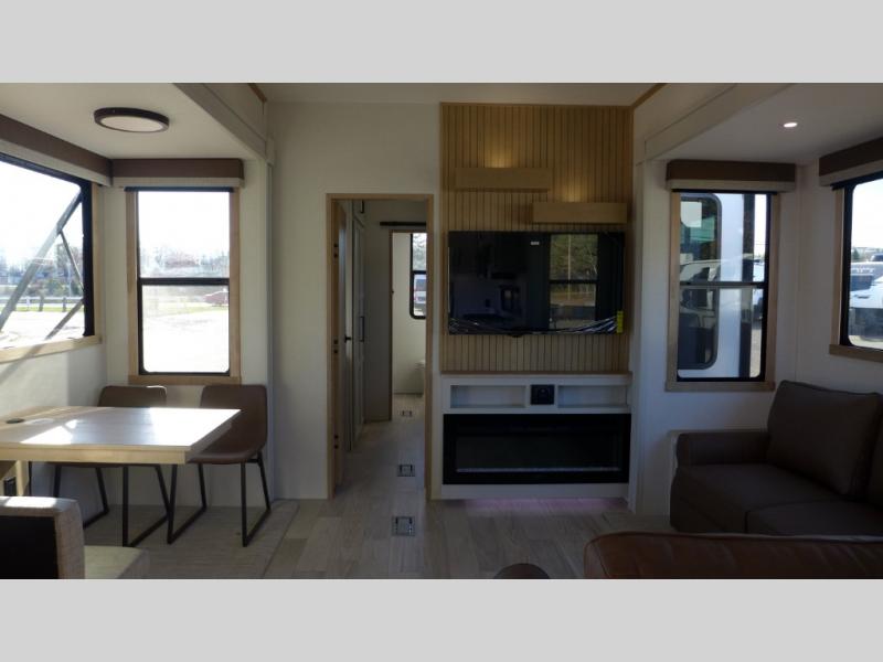 2026 Forest River Sandpiper 3710HBFB, $ 0