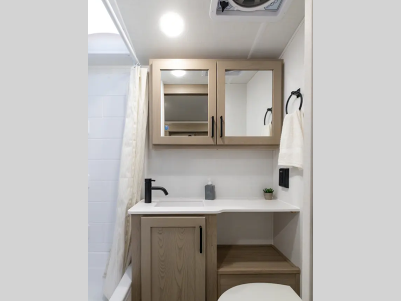 2026 Forest River Flagstaff E-Pro E19RL, $ 34,296