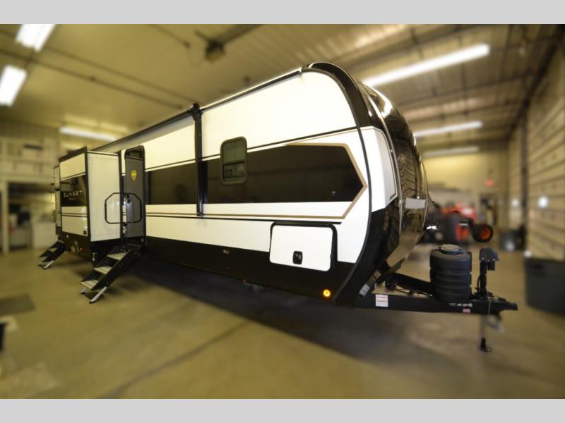 2026 CrossRoads Sunset Trail 331BH, $ 0