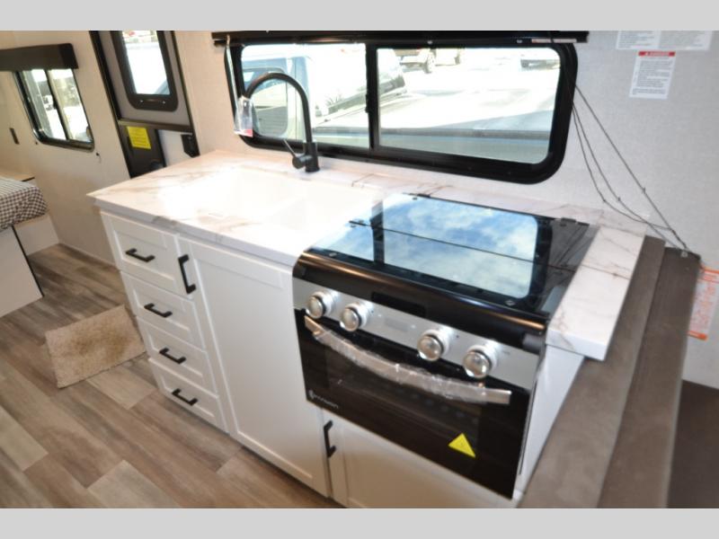 2026 Jayco Jay Flight SLX 210QB, $ 33,006