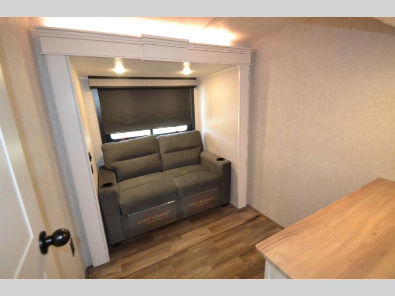 2025 Jayco Eagle 355MBQS, $ 111,806