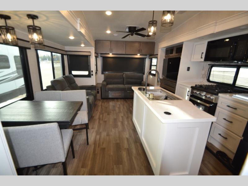 2025 Jayco Eagle 355MBQS, $ 111,806