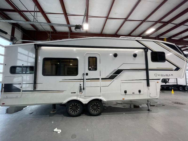 2026 Keystone Cougar Half-Ton (Fifth Wheel) 23MLE, $ 61,718