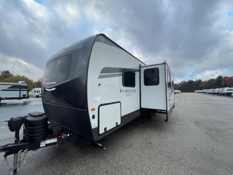 2026 Forest River Flagstaff Super Lite 27DBH, $ 51,265
