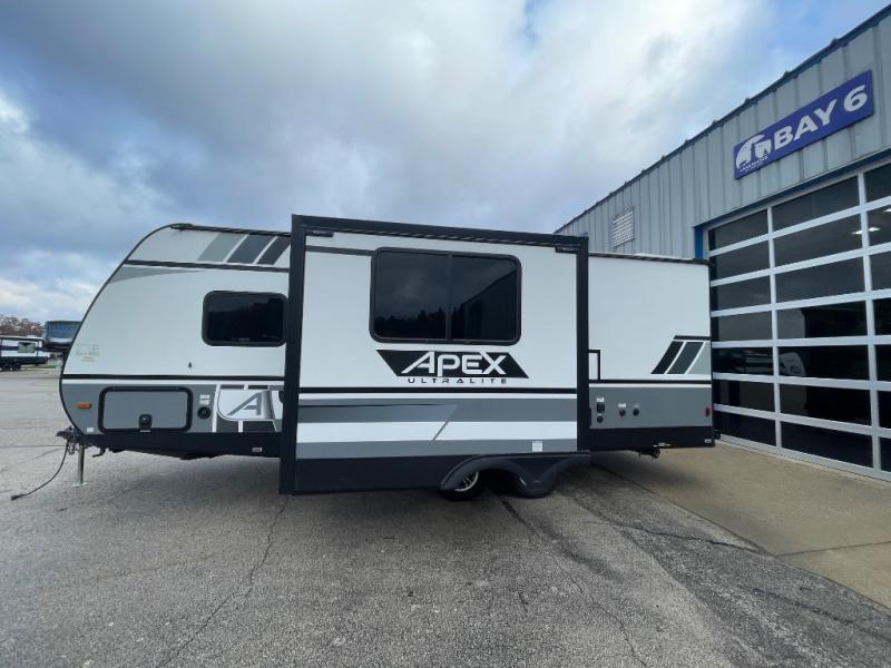 2022 Coachmen Apex Ultra Lite 211RBS, $ 0