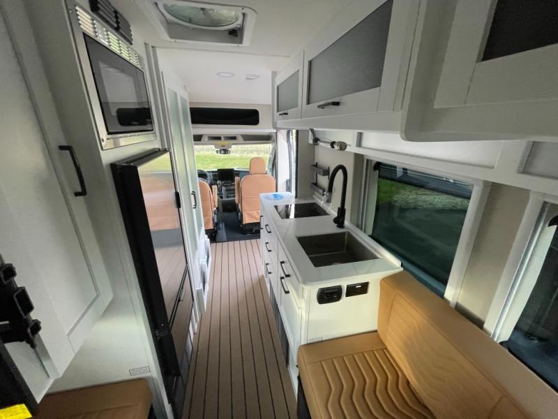 2026 Coachmen Beyond 22C, $ 219,547