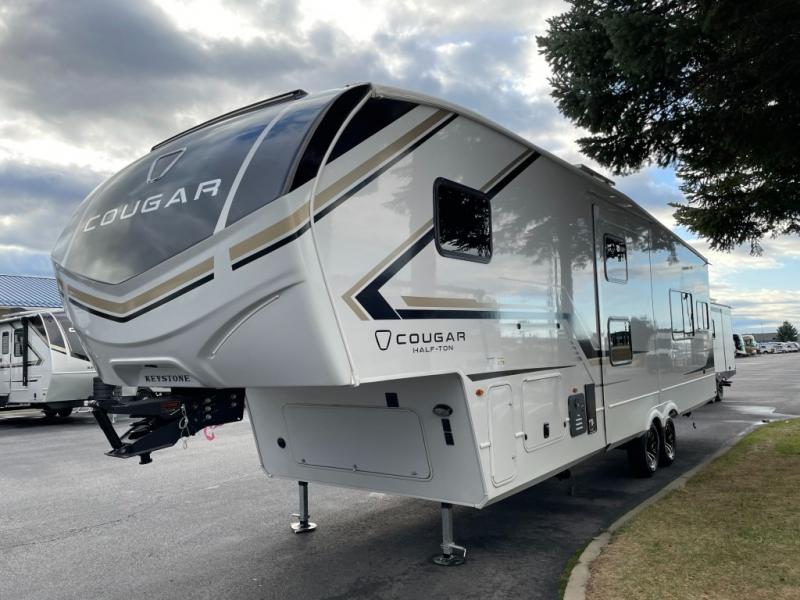 2026 Keystone Cougar Half-Ton (Fifth Wheel) 29MBD, $ 72,402