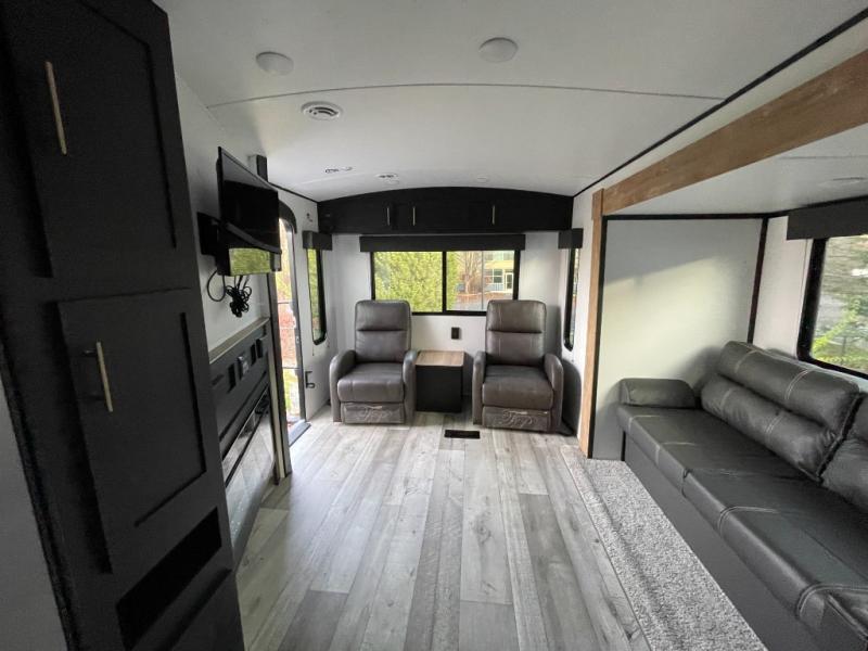 2022 Keystone Springdale (East) 285TL, $ 34,990