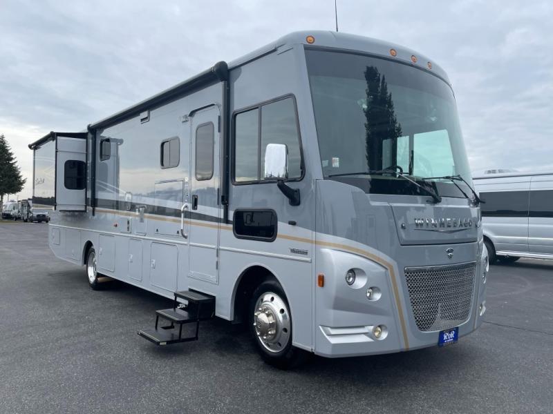 2021 Winnebago Adventurer 35F, $ 139,990