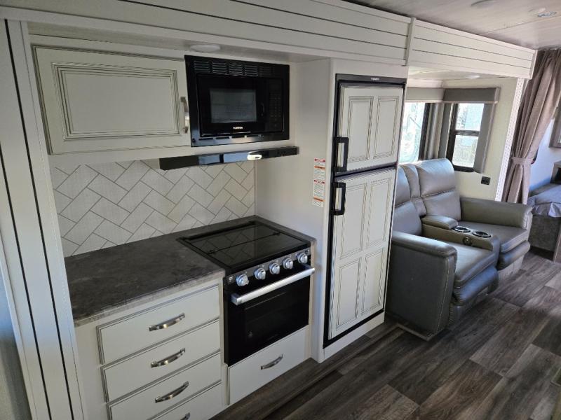 2022 Keystone Cougar Half-Ton (West) 22MLSWE, $ 39,990