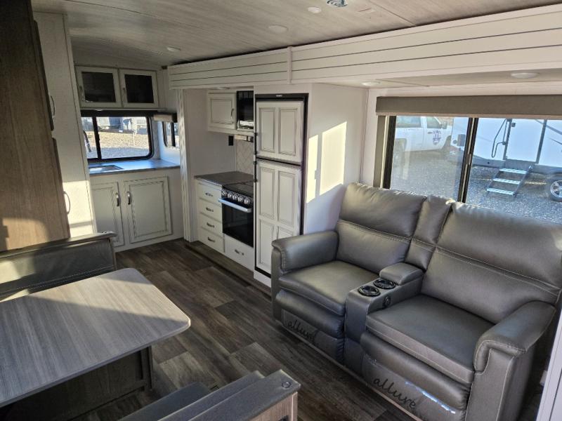 2022 Keystone Cougar Half-Ton (West) 22MLSWE, $ 39,990