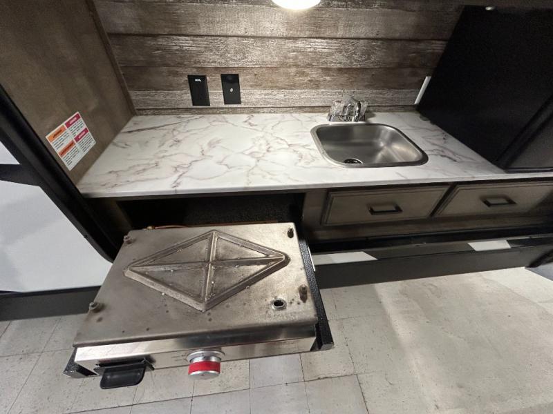 2022 Venture SportTrek Touring Edition STT333VMI, $ 46,990