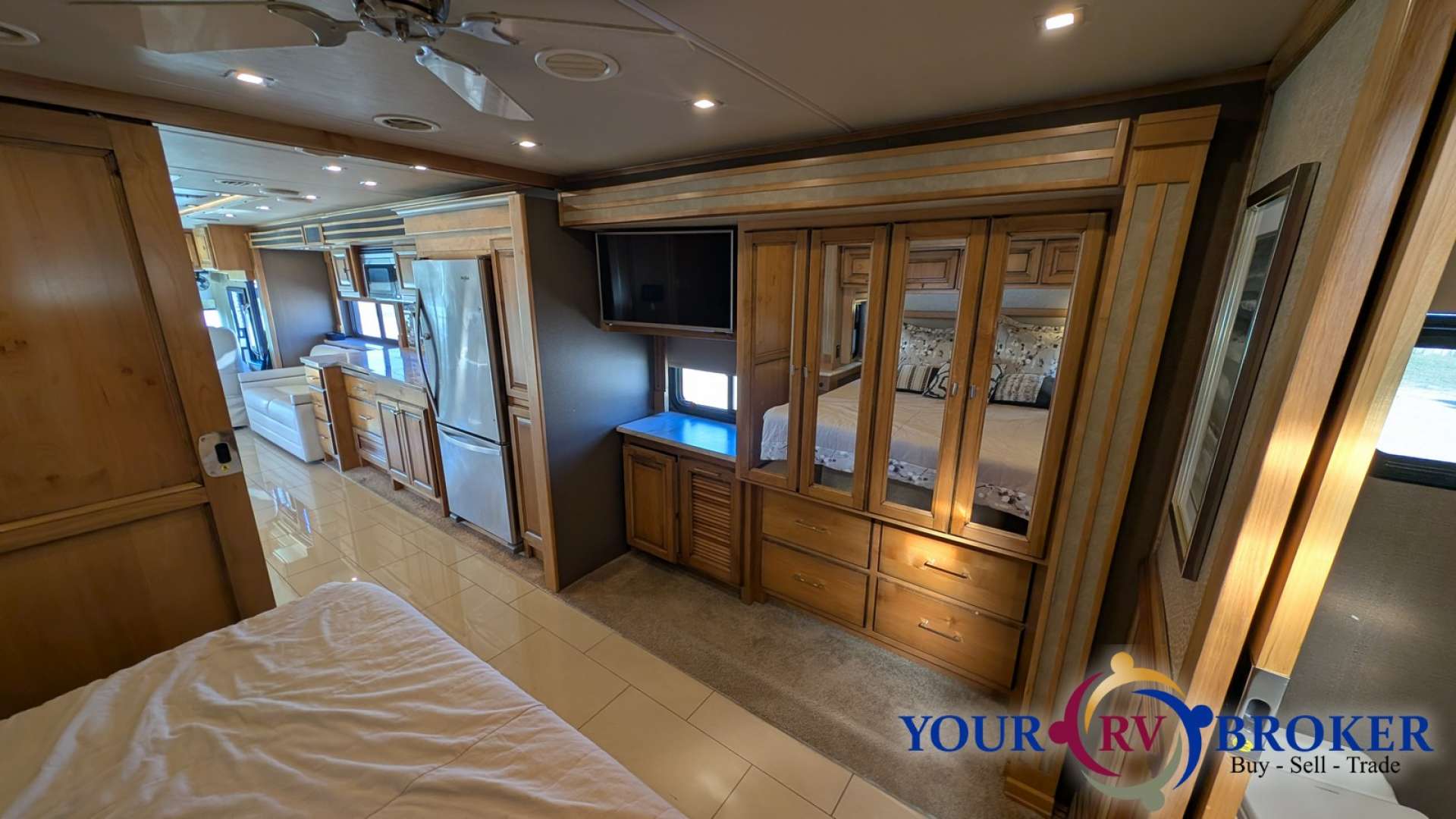 2019 Tiffin Motorhomes Allegro Red 37 BA, $ 167,500