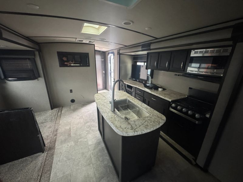 2019 Grand Design Imagine, $ 18,900