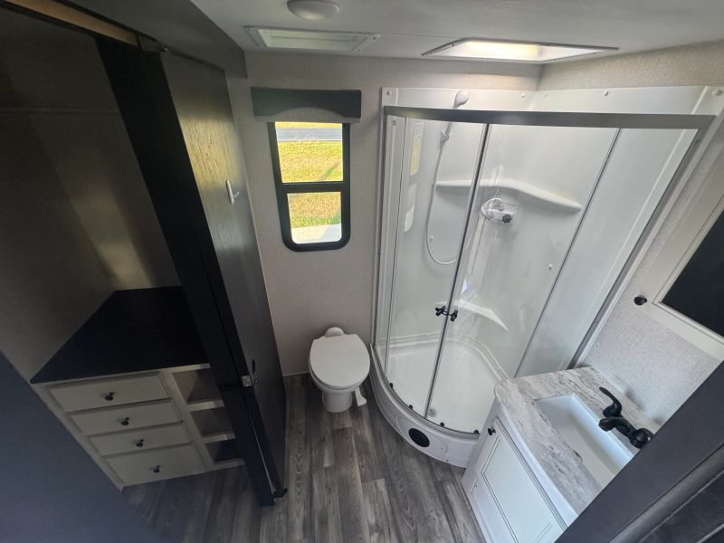 2022 Starcraft Super Lite, $ 16,900