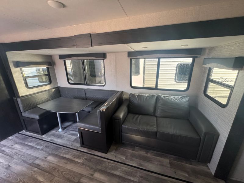 2022 Starcraft Super Lite, $ 16,900