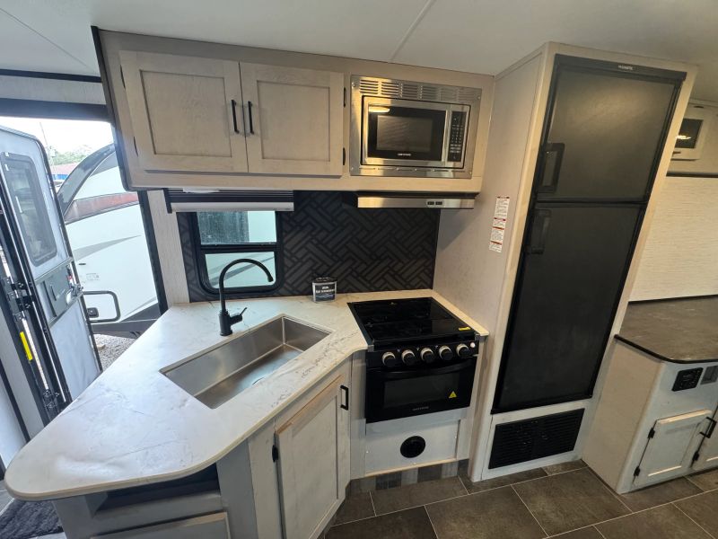 2022 Heartland Mallard, $ 17,900