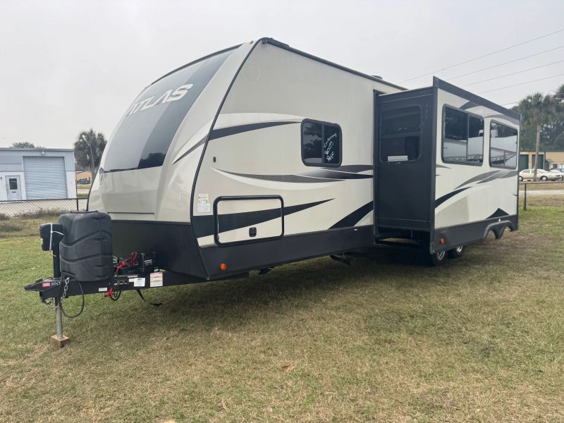 2020 Atlas by Dutchmen Atlas, $ 19,900