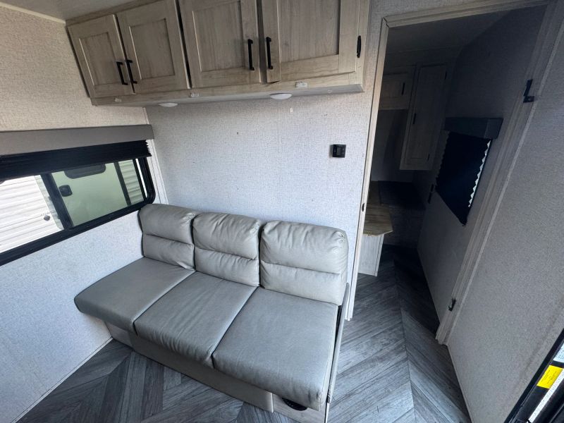 2023 East To West Silver Lake, $ 12,900