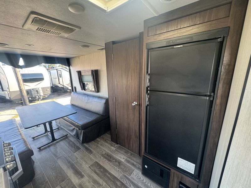 2019 Forest River Grey Wolf Toy Hauler, $ 16,900