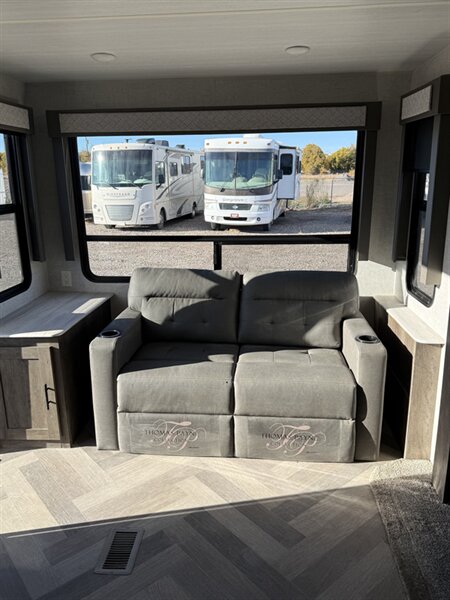 2021 Forest River 38, $ 19,750