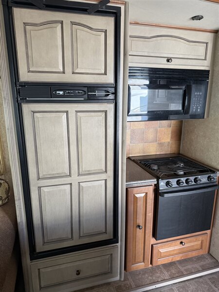 2011 Open Range Open Range 345RLS, $ 15,995