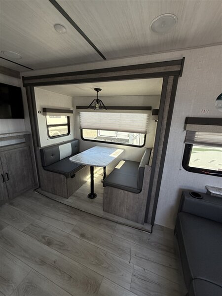 2023 Forest River Surveyor Legend 252RBLE, $ 29,995