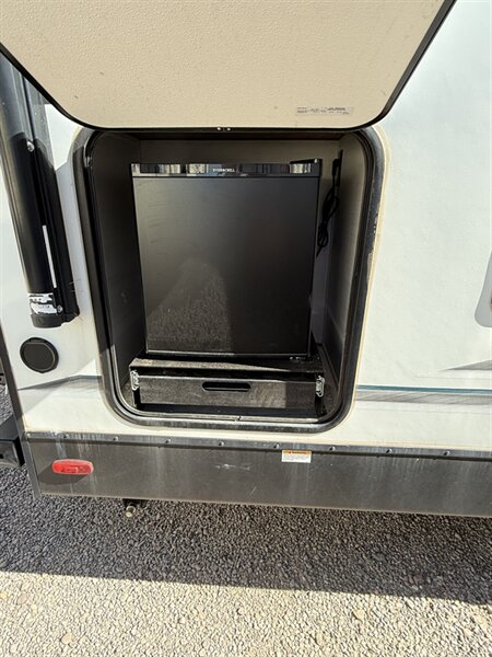 2023 Forest River Surveyor Legend 252RBLE, $ 29,995