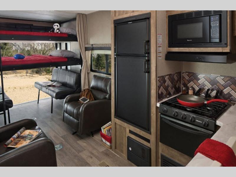 2021 Palomino Puma XLE Lite 27QBC, $ 0