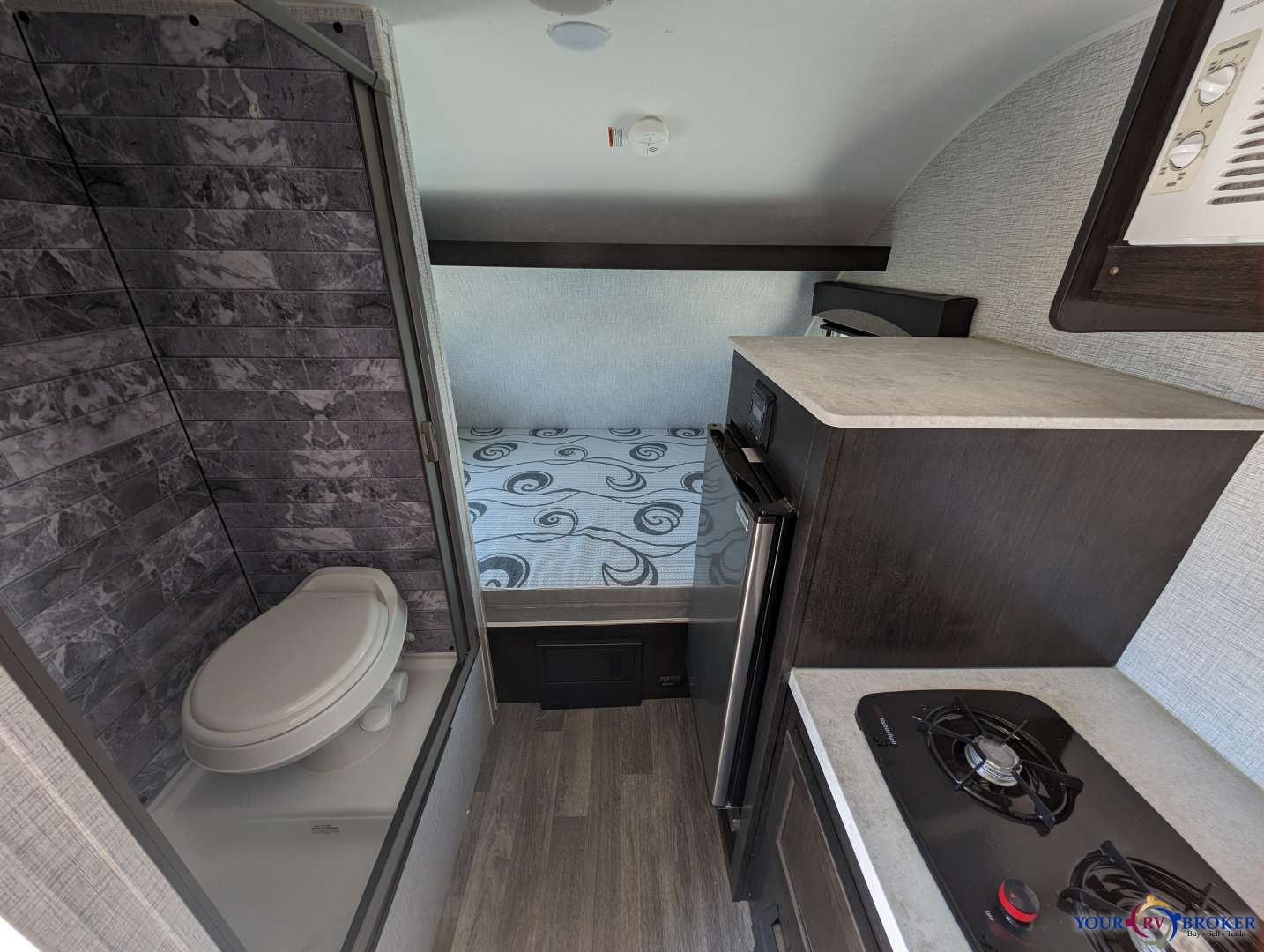 2022 Braxton Creek Bushwhacker Plus 17FD, $ 11,900