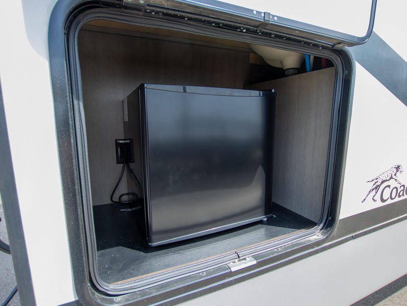 2022 Coachmen Chaparral 334FL, $ 104,112