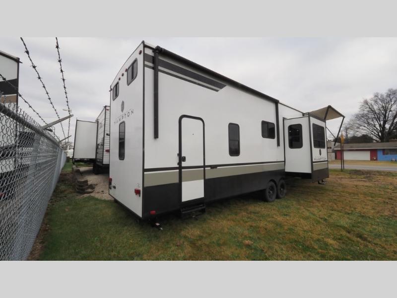 2025 CrossRoads Hampton HP388FKL, $ 104,305