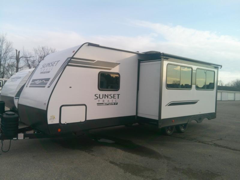 2025 CrossRoads Sunset Trail SS27BHS, $ 46,621