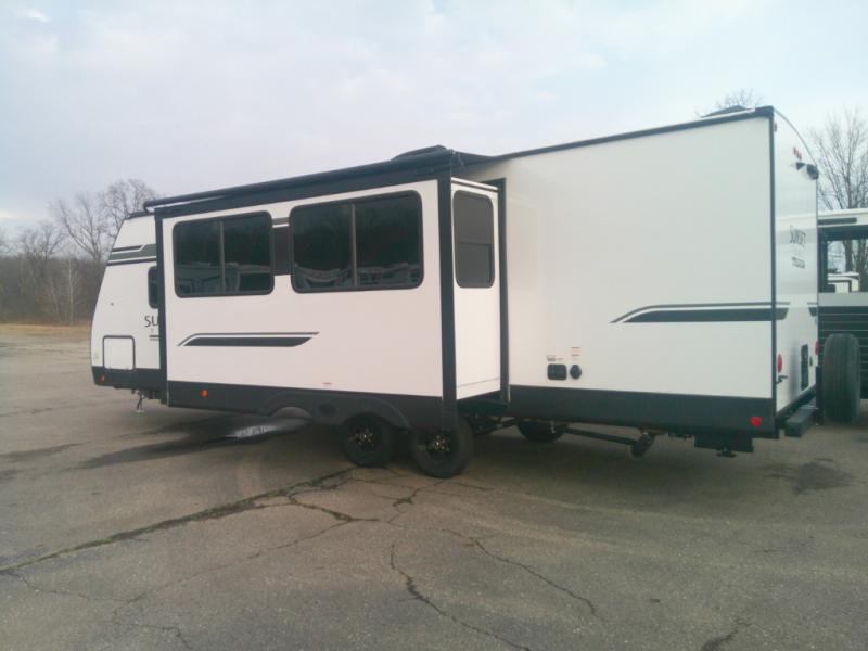 2025 CrossRoads Sunset Trail SS27BHS, $ 46,621