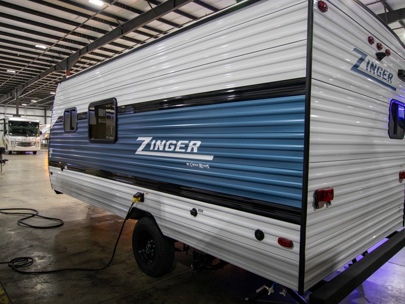 2025 CrossRoads Zinger Lite ZR18RK, $ 23,348