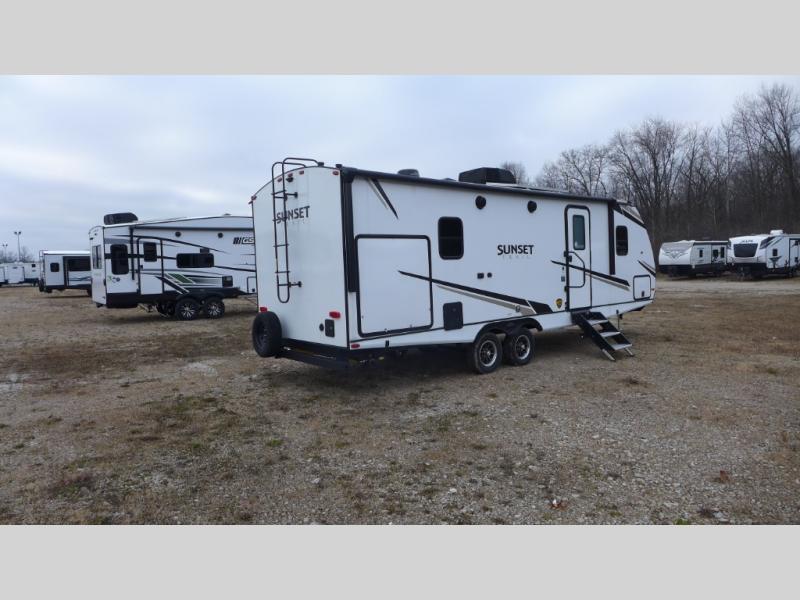 2024 CrossRoads Sunset Trail Super Lite SS253RB, $ 49,830